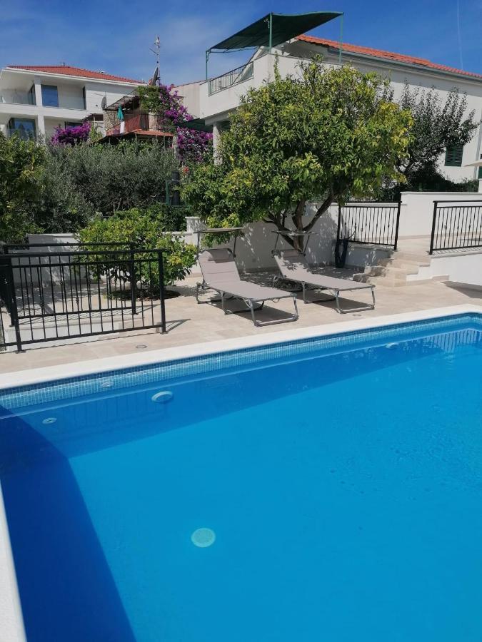 Vlatino Villa Seget Vranjica Exterior foto